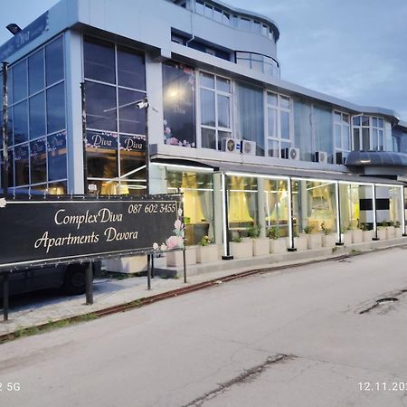 Danita Apartments & Diva Restaurant Bbq&Pool Bar Varna Luaran gambar
