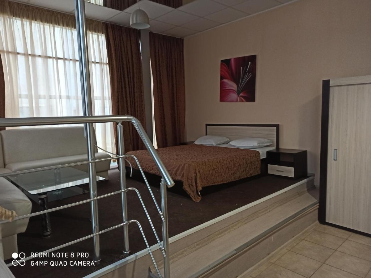 Danita Apartments & Diva Restaurant Bbq&Pool Bar Varna Luaran gambar